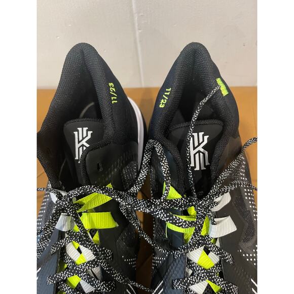 Nike Men\'s Kyrie‎ Flytrap 5 Basketball Sneakers Performance Shoes Black Size 14 main image 4